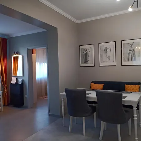 Dragos Voda Apartment *